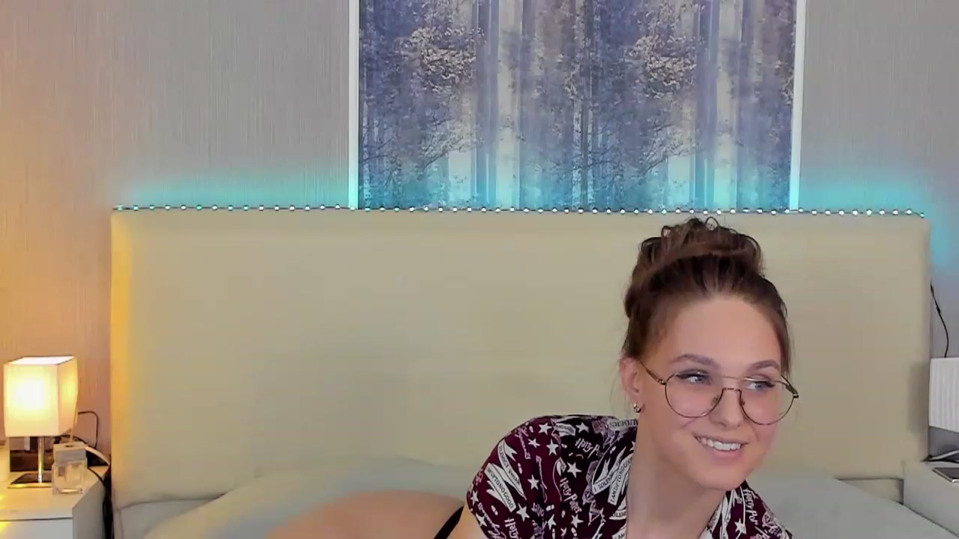 Gallery image thumbnail from JenifferLux's myfreecams stream on, 01/28/2023, 16:40 image 16 of 20