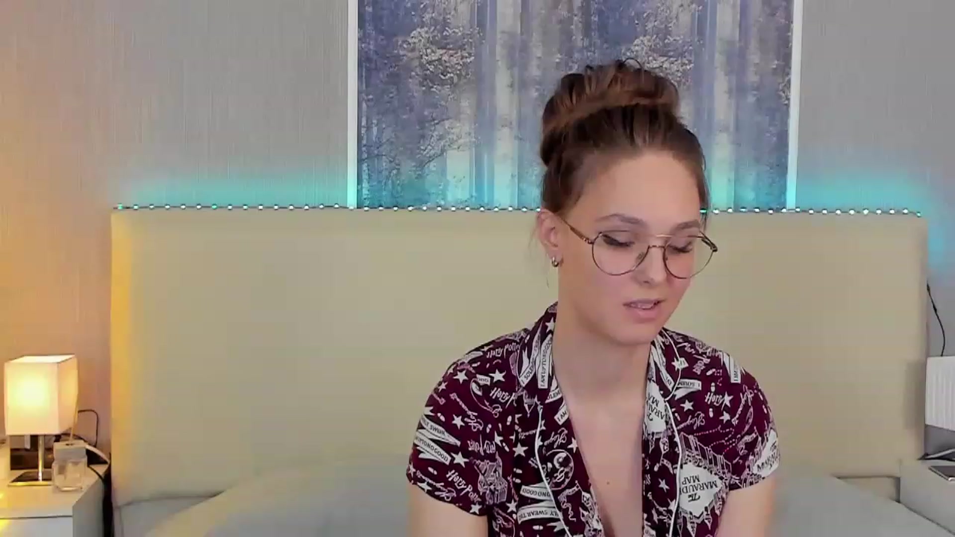Gallery image thumbnail from JenifferLux's myfreecams stream on, 01/28/2023, 16:40 image 4 of 20