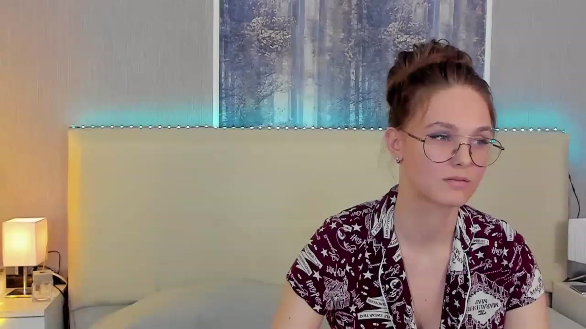Gallery image thumbnail from JenifferLux's myfreecams stream on, 01/28/2023, 16:40 image 1 of 20