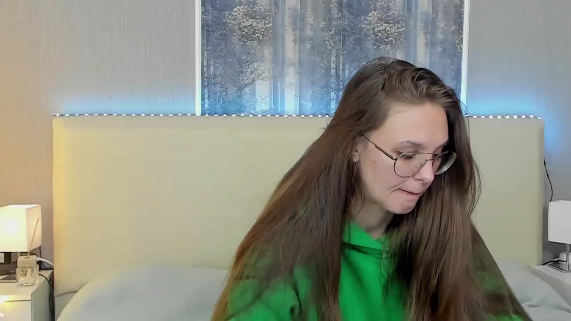 Gallery image thumbnail from JenifferLux's myfreecams stream on, 01/31/2023, 12:45 image 1 of 20