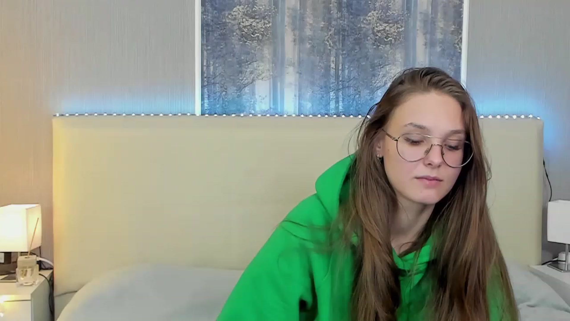 Gallery image thumbnail from JenifferLux's myfreecams stream on, 01/31/2023, 12:45 image 18 of 20