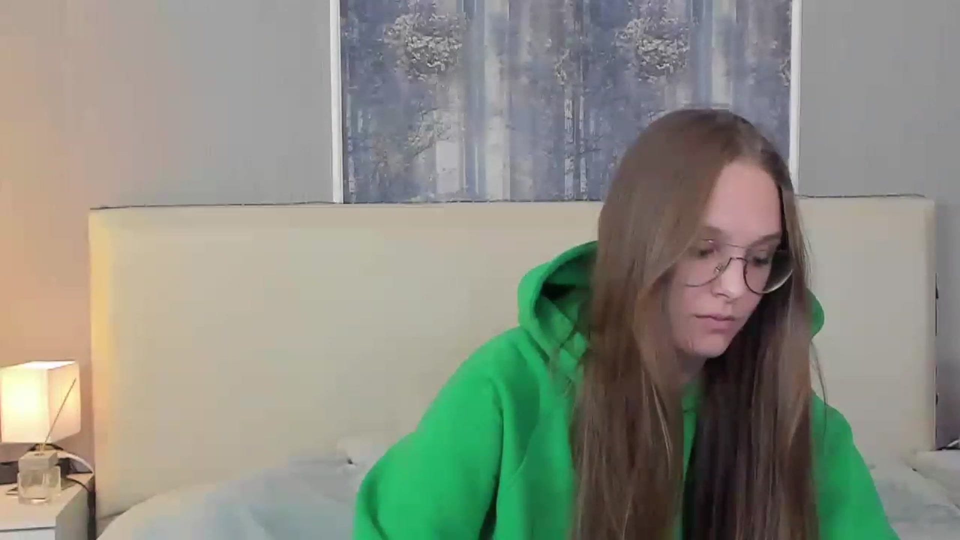 Gallery image thumbnail from JenifferLux's myfreecams stream on, 02/06/2023, 11:02 image 18 of 20