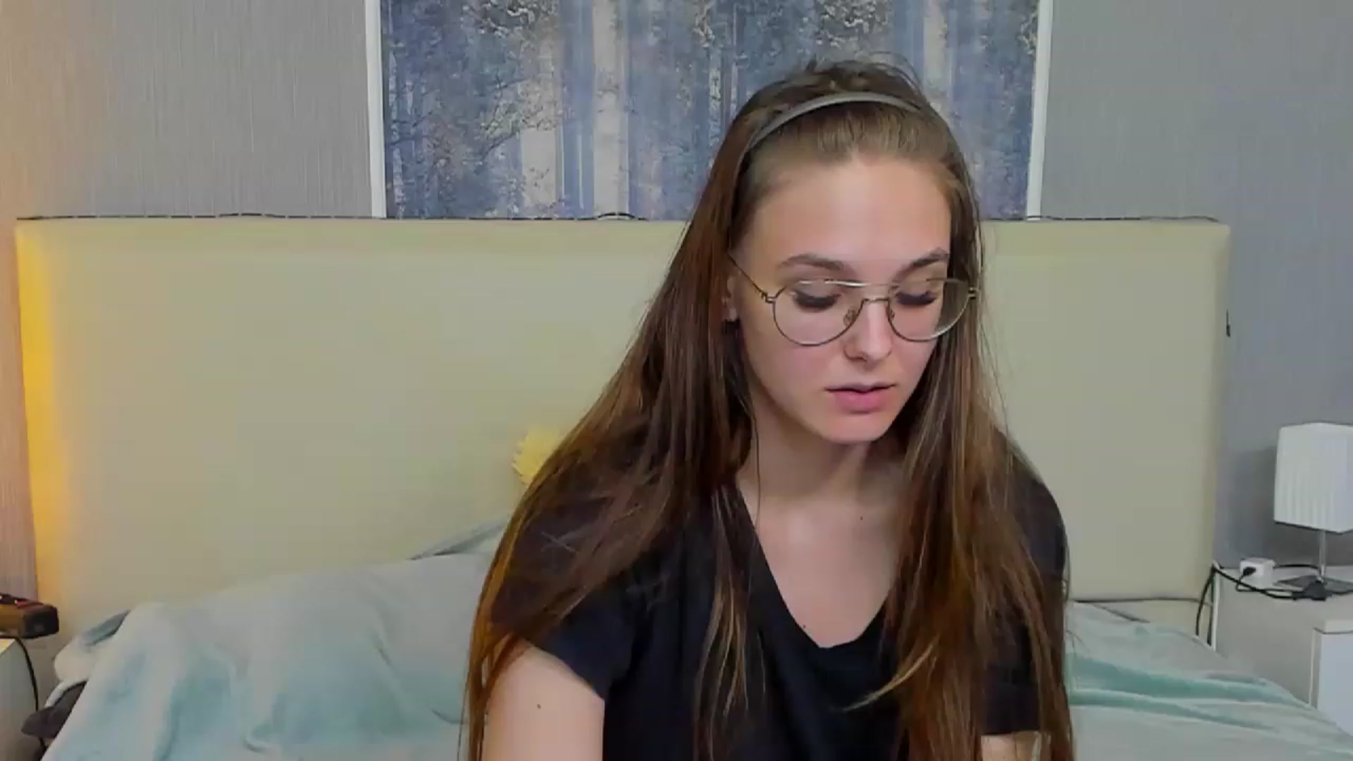 Gallery image thumbnail from JenifferLux's myfreecams stream on, 03/17/2023, 19:26 image 13 of 20
