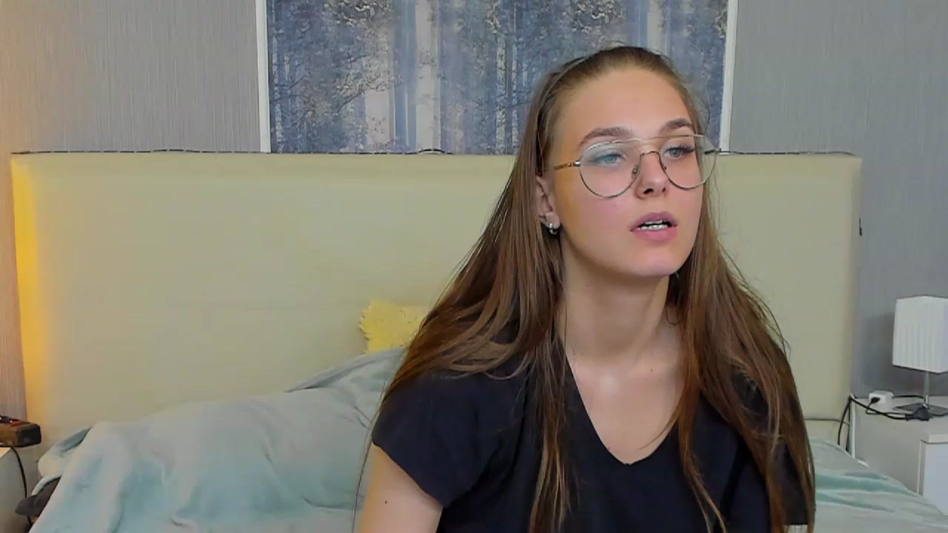 Gallery image thumbnail from JenifferLux's myfreecams stream on, 03/17/2023, 19:26 image 8 of 20