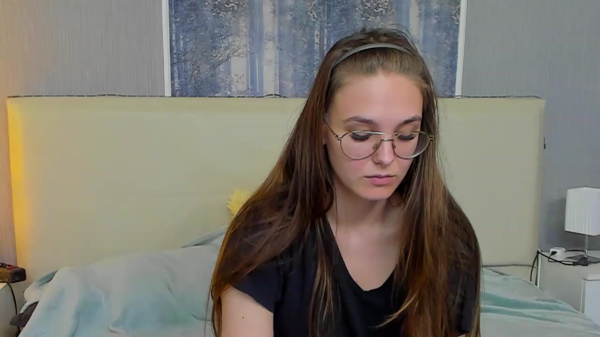 Gallery image thumbnail from JenifferLux's myfreecams stream on, 03/17/2023, 19:26 image 12 of 20