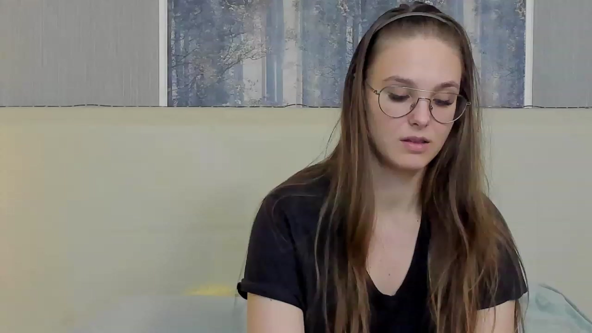 Gallery image thumbnail from JenifferLux's myfreecams stream on, 03/22/2023, 10:24 image 11 of 20