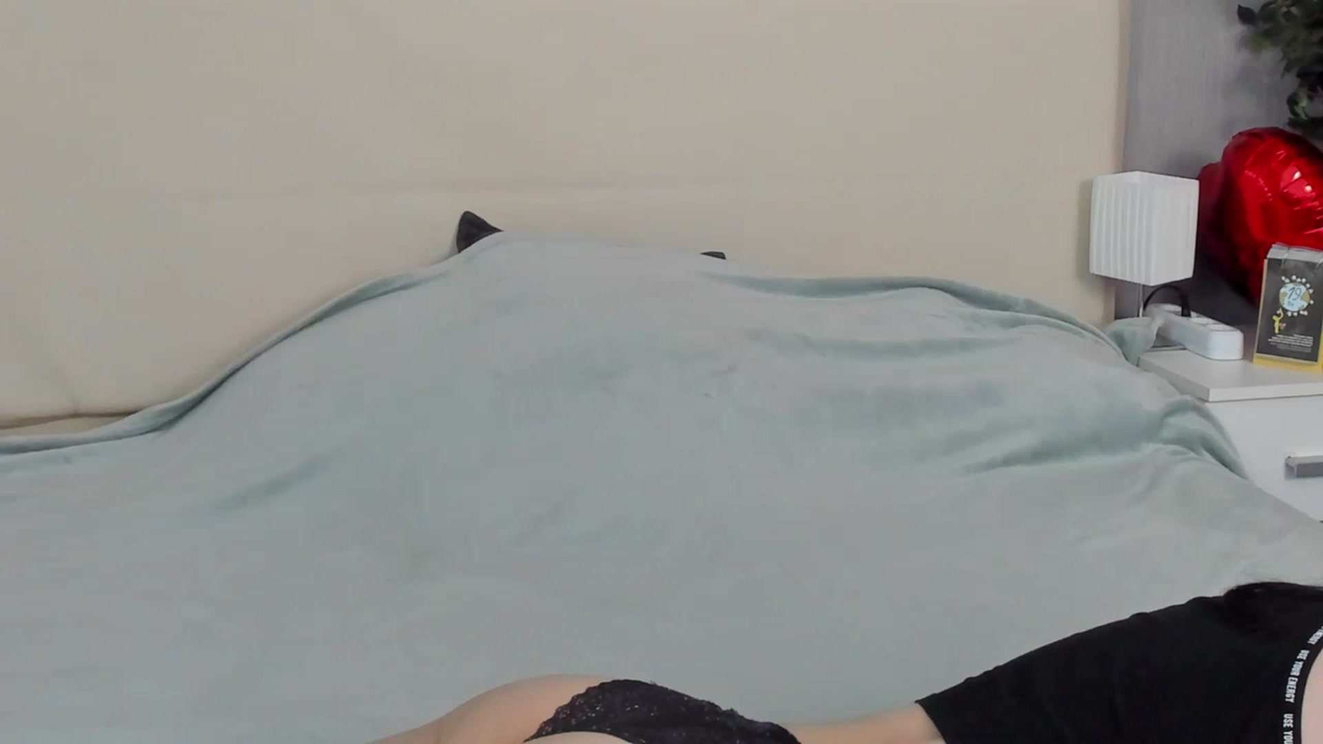 Gallery image thumbnail from JenifferLux's myfreecams stream on, 05/22/2023, 08:13 image 4 of 20