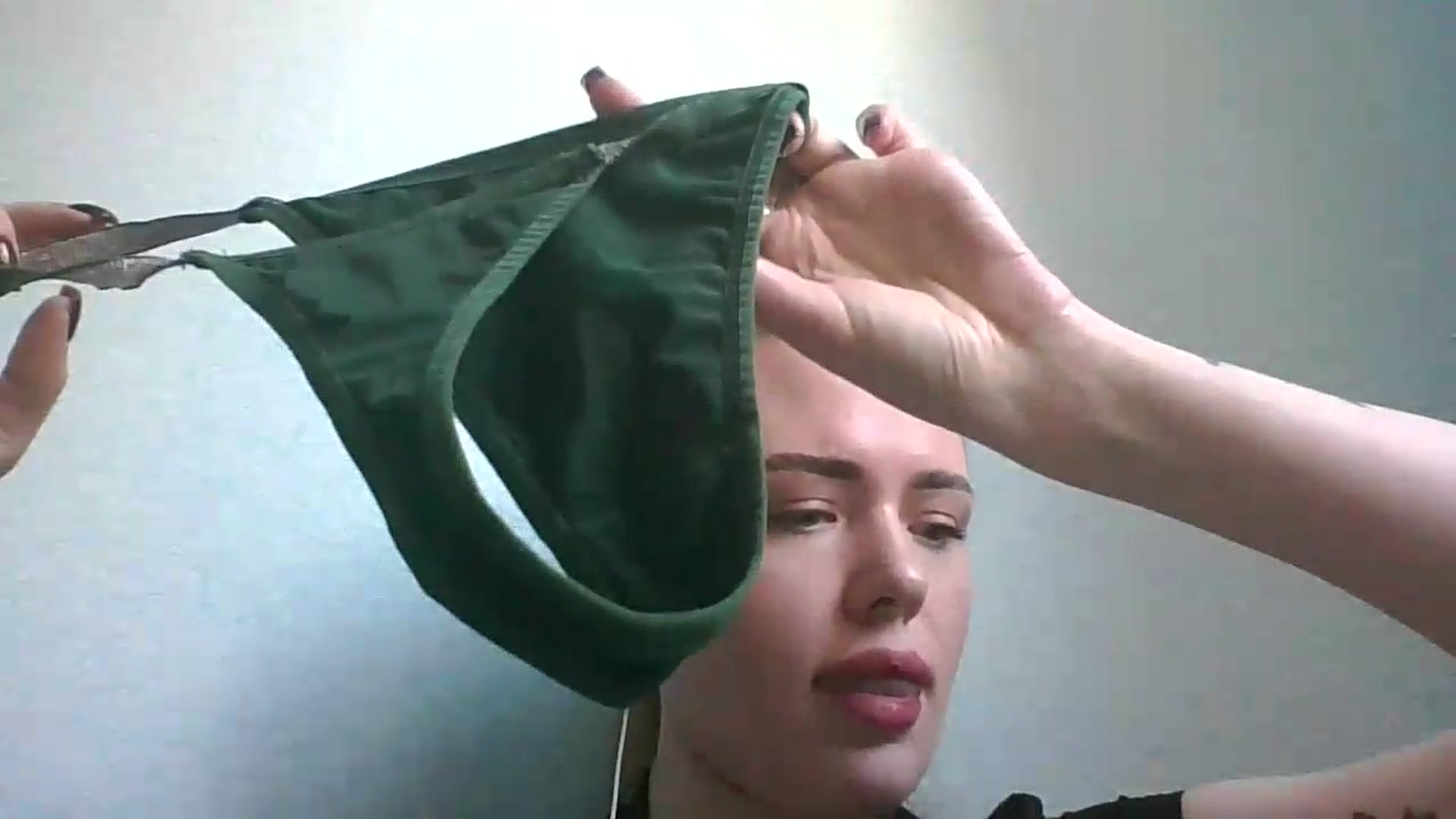 Gallery image thumbnail from Jeniffer_Lix's myfreecams stream on, 09/28/2026, 13:10 image 18 of 20