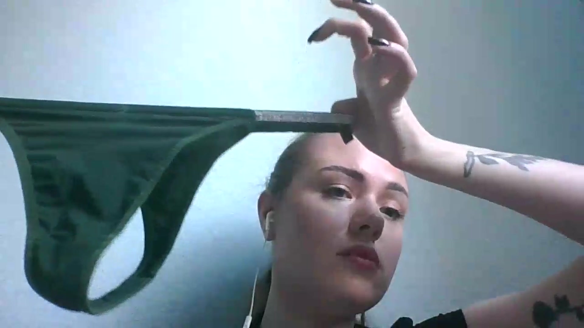 Gallery image thumbnail from Jeniffer_Lix's myfreecams stream on, 09/28/2026, 13:10 image 19 of 20
