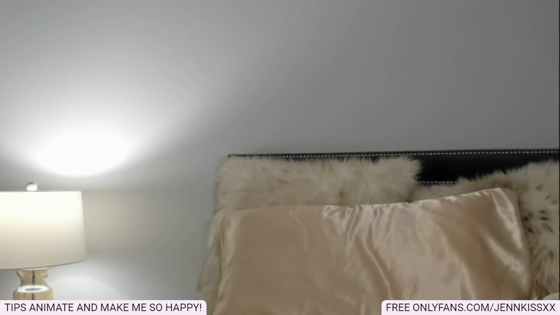 Gallery image thumbnail from Jenn_Kiss's myfreecams stream on, 12/05/2022, 05:16 image 18 of 20