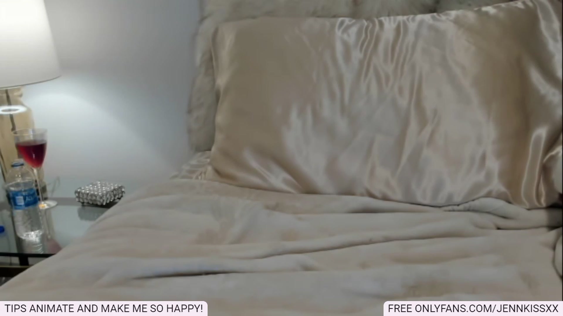 Gallery image thumbnail from Jenn_Kiss's myfreecams stream on, 12/05/2022, 05:16 image 15 of 20