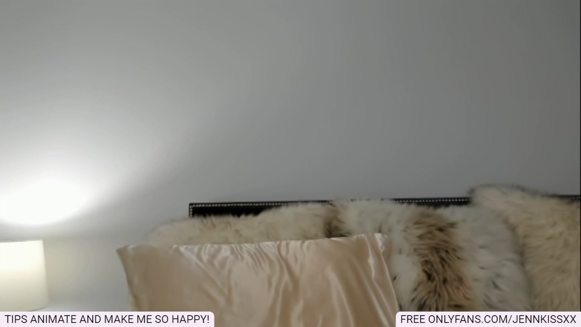 Gallery image thumbnail from Jenn_Kiss's myfreecams stream on, 12/11/2022, 07:25 image 7 of 20