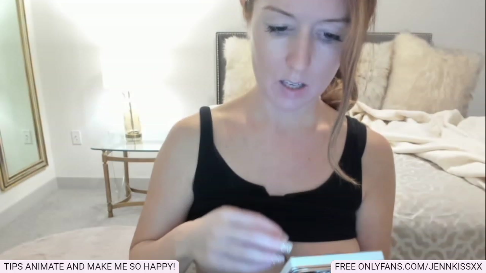 Gallery image thumbnail from Jenn_Kiss's myfreecams stream on, 12/21/2022, 02:21 image 20 of 20