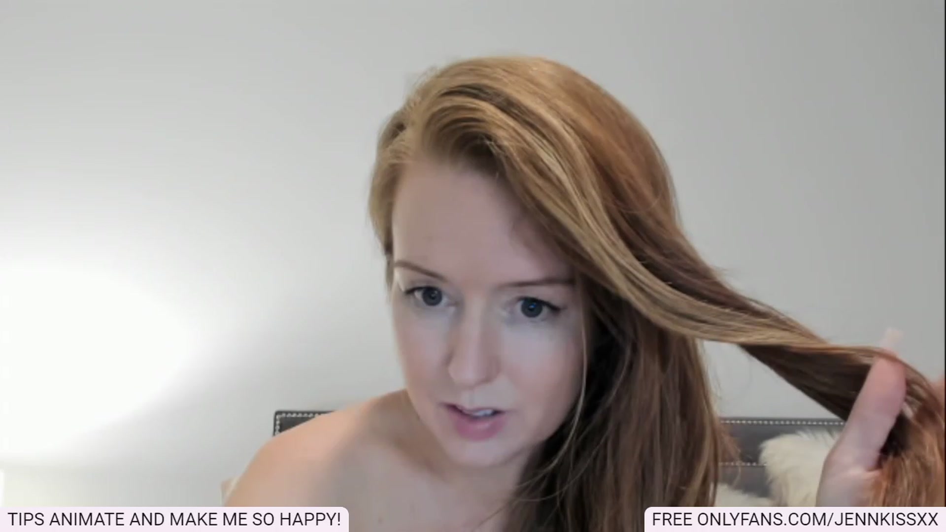 Gallery image thumbnail from Jenn_Kiss's myfreecams stream on, 12/24/2022, 04:09 image 18 of 20