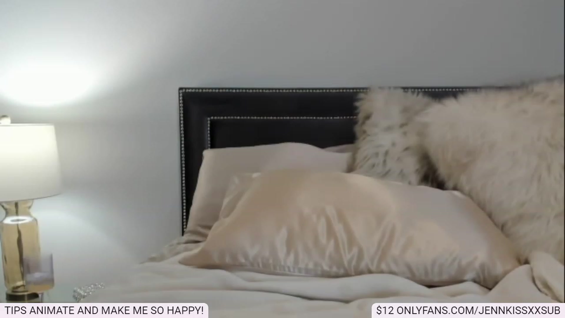 Gallery image thumbnail from Jenn_Kiss's myfreecams stream on, 01/10/2023, 08:26 image 10 of 20
