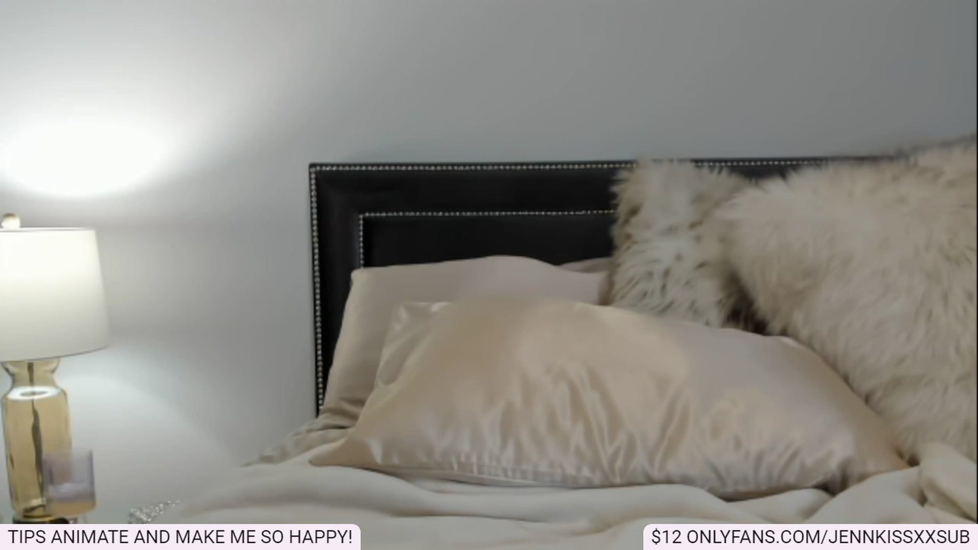Gallery image thumbnail from Jenn_Kiss's myfreecams stream on, 01/10/2023, 08:26 image 14 of 20
