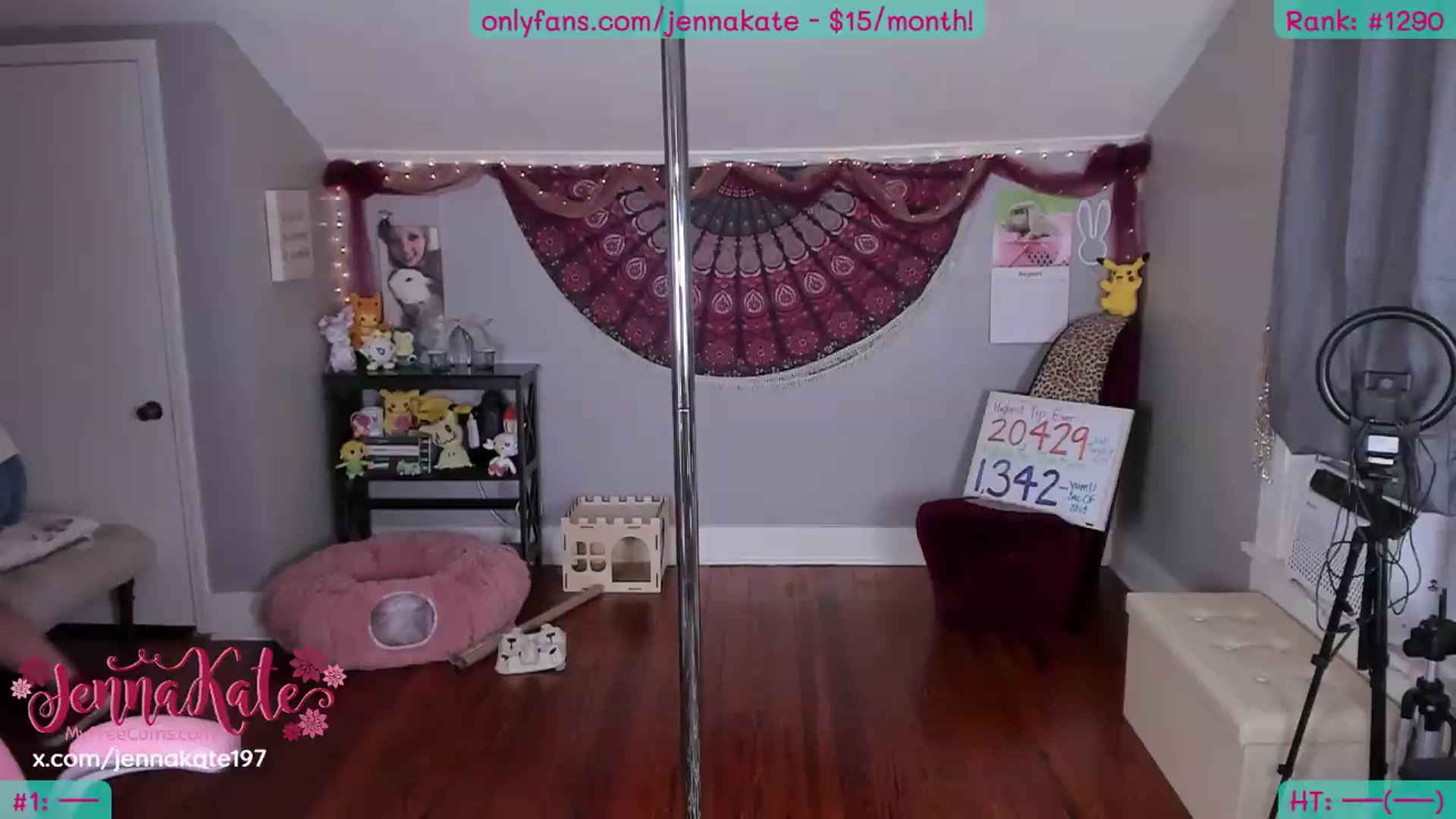 Gallery image thumbnail from JennaKate's myfreecams stream on, 08/19/2026, 03:28 image 1 of 20