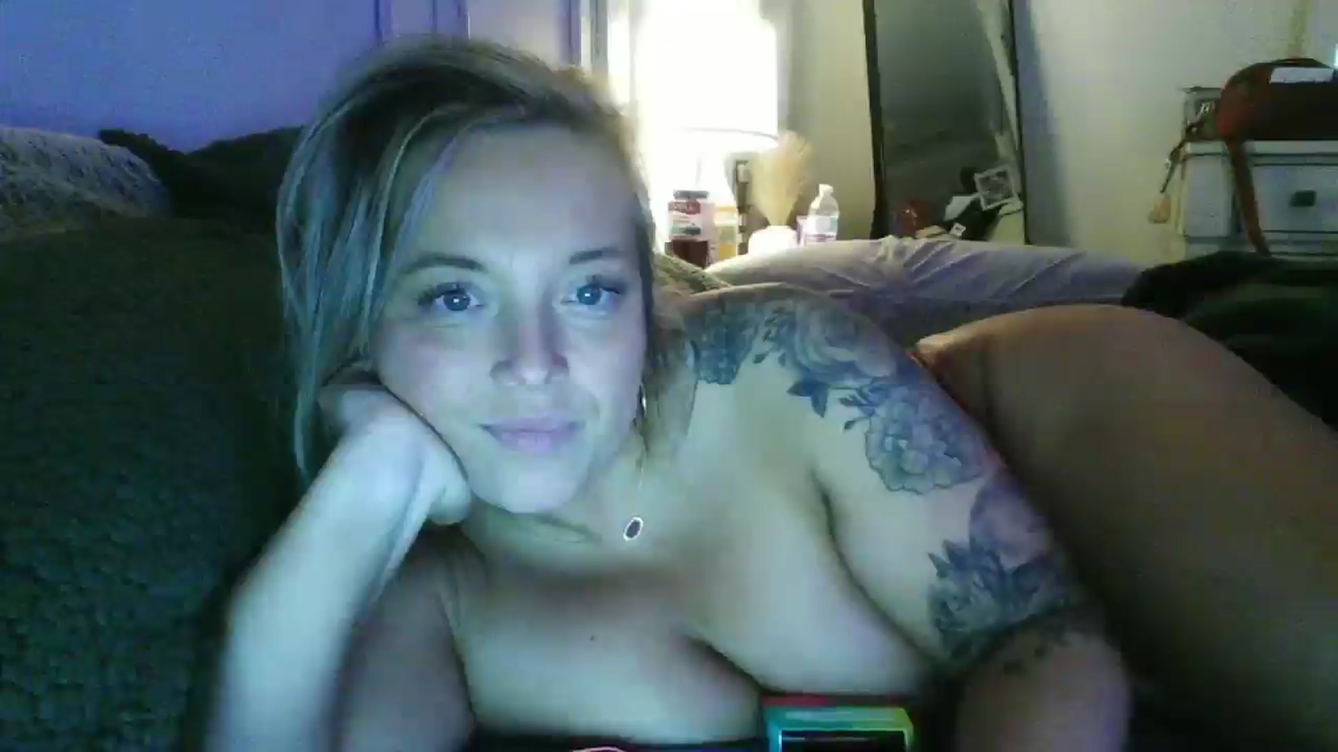 Gallery image thumbnail from JennaLynn784's myfreecams stream on, 12/08/2025, 05:05 image 2 of 20