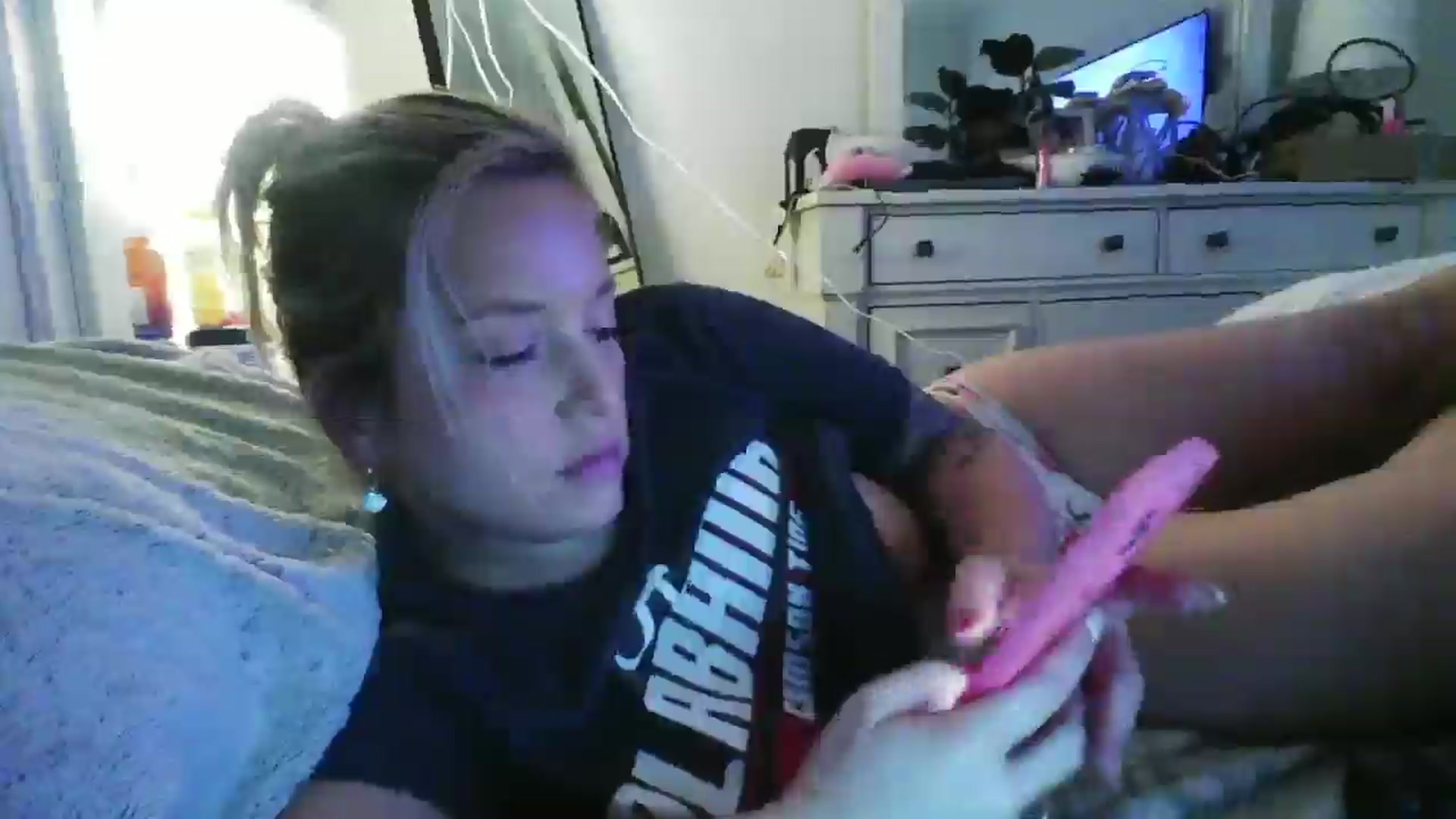 Gallery image thumbnail from JennaLynn784's myfreecams stream on, 12/30/2025, 07:52 image 2 of 20