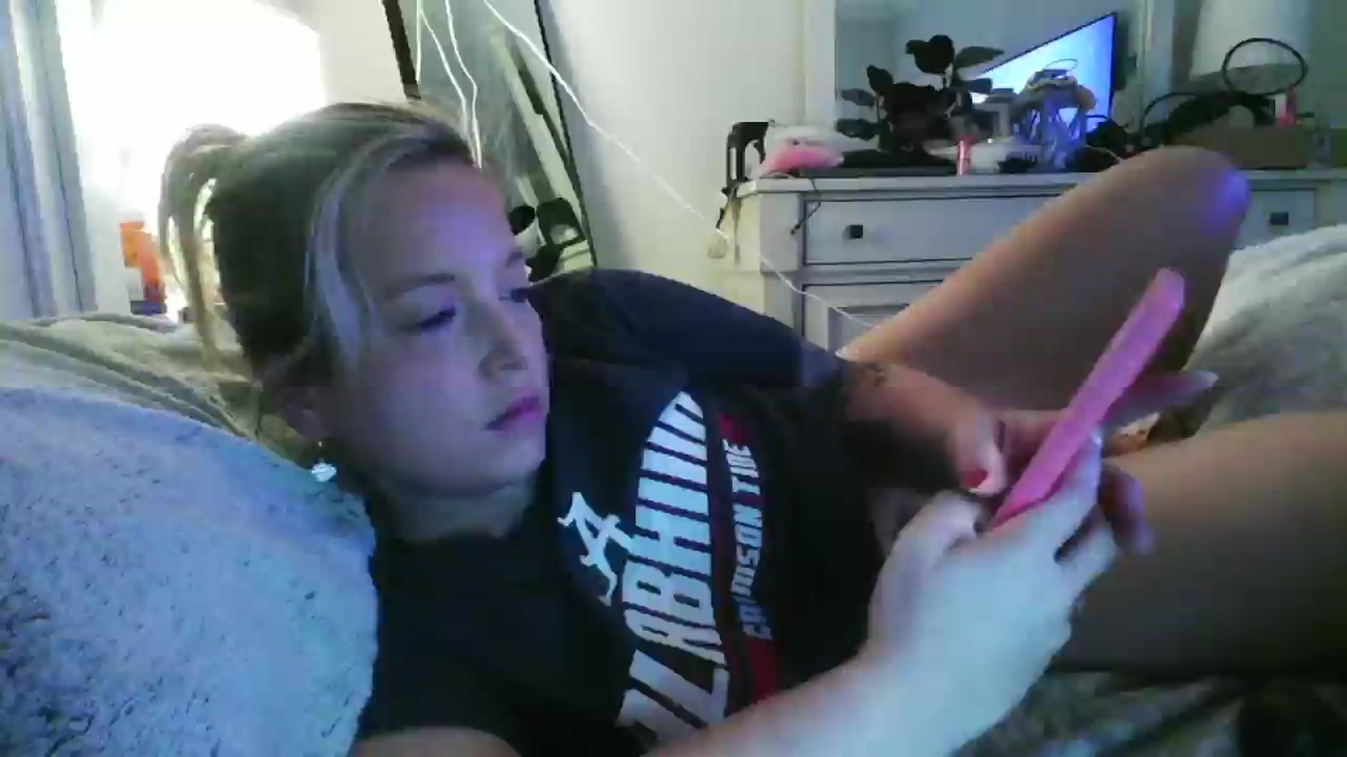 Gallery image thumbnail from JennaLynn784's myfreecams stream on, 12/30/2025, 07:52 image 1 of 20