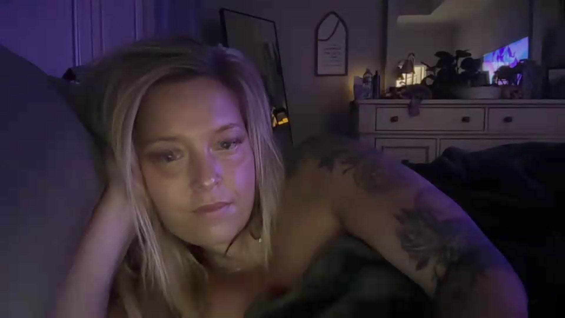 Gallery image thumbnail from JennaLynn784's myfreecams stream on, 07/28/2026, 05:21 image 8 of 20