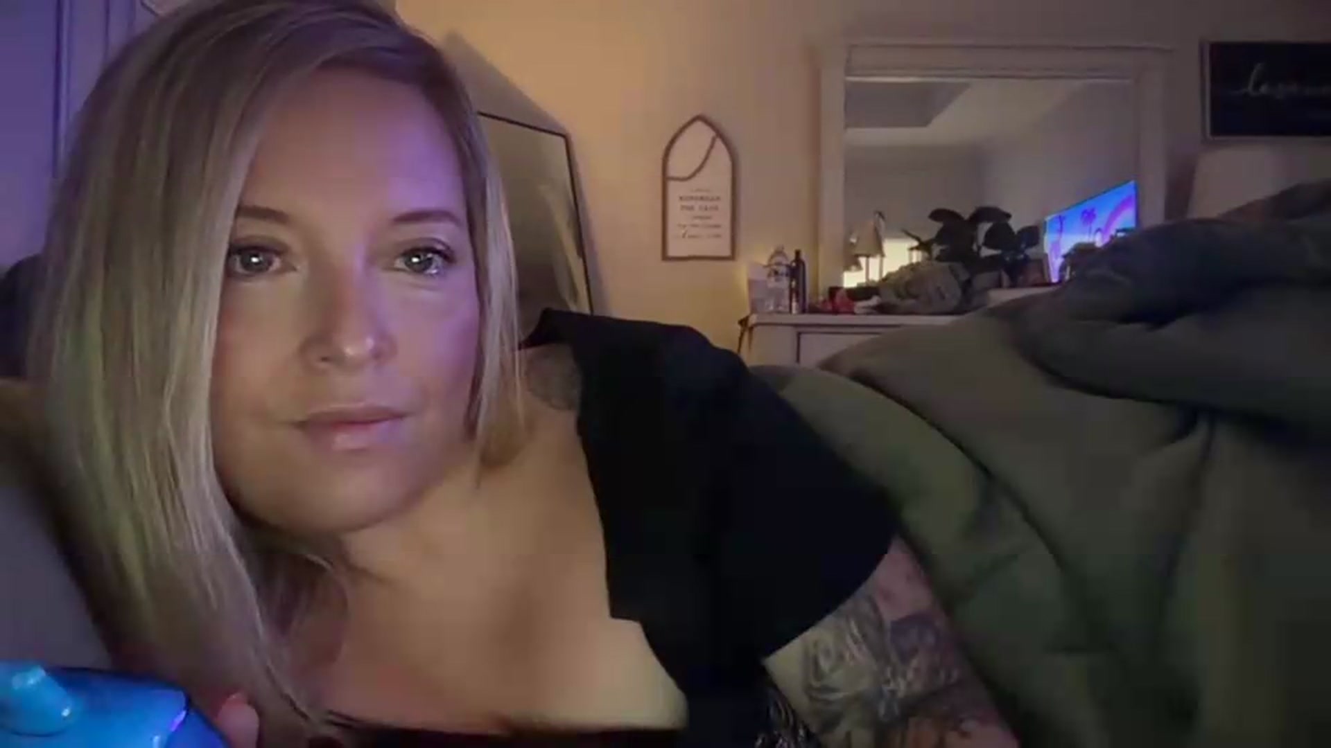 Gallery image thumbnail from JennaLynn784's myfreecams stream on, 07/29/2026, 02:14 image 6 of 20