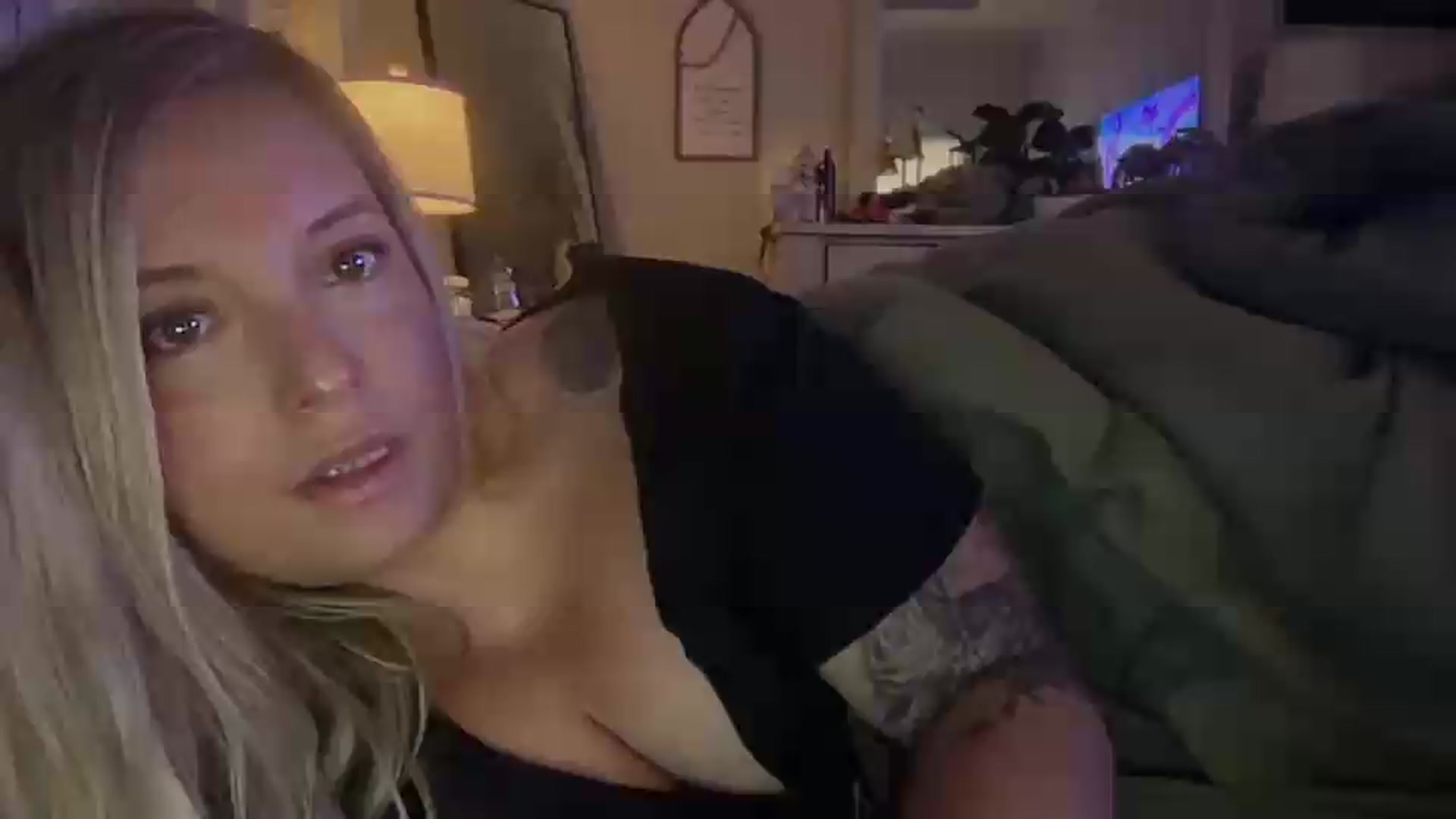 Gallery image thumbnail from JennaLynn784's myfreecams stream on, 07/29/2026, 02:14 image 10 of 20