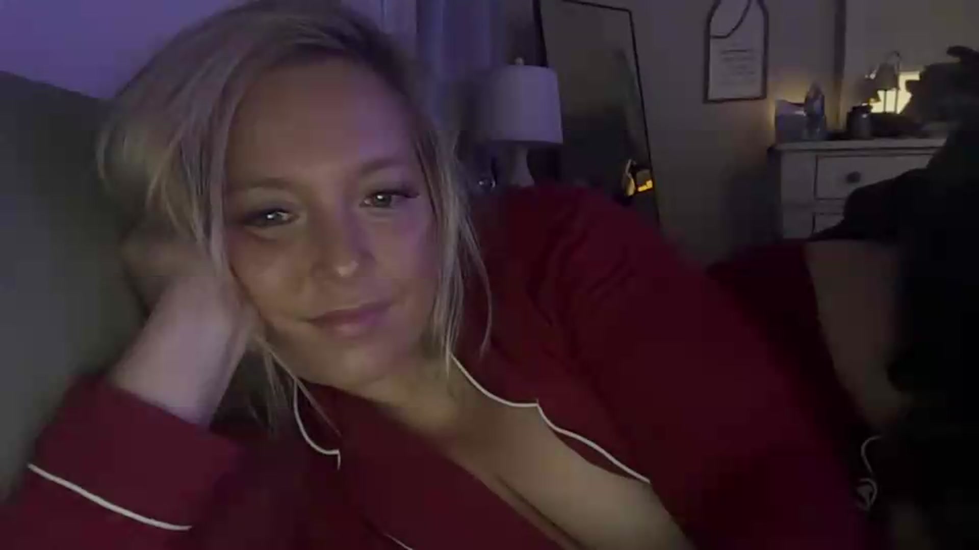 Gallery image thumbnail from JennaLynn784's myfreecams stream on, 08/02/2026, 01:41 image 3 of 20