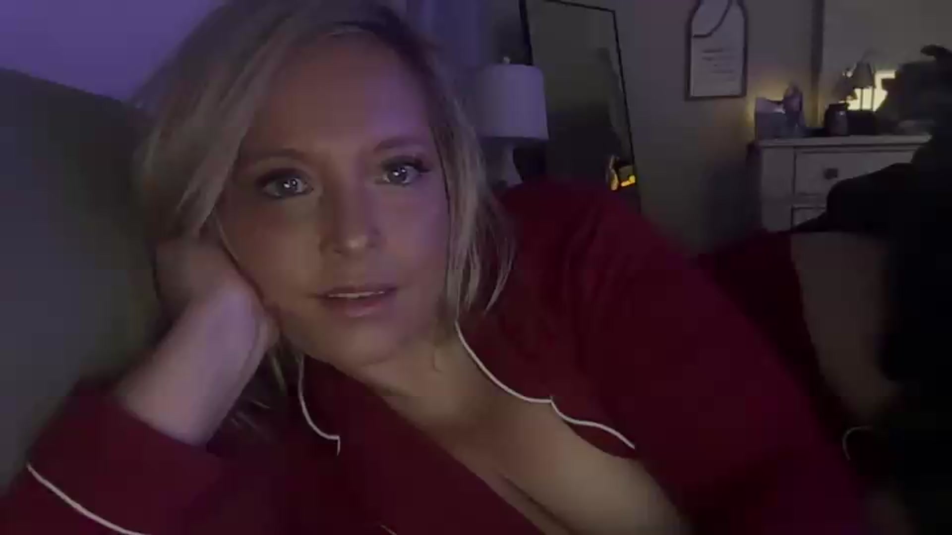 Gallery image thumbnail from JennaLynn784's myfreecams stream on, 08/02/2026, 01:41 image 1 of 20