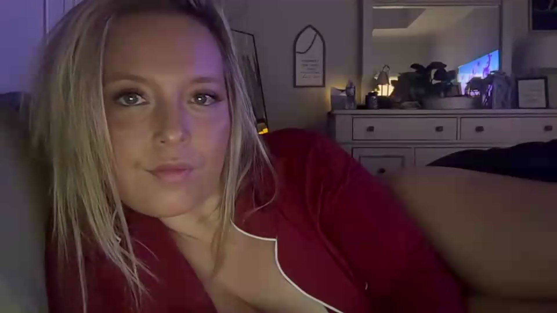Gallery image thumbnail from JennaLynn784's myfreecams stream on, 08/02/2026, 02:12 image 5 of 20