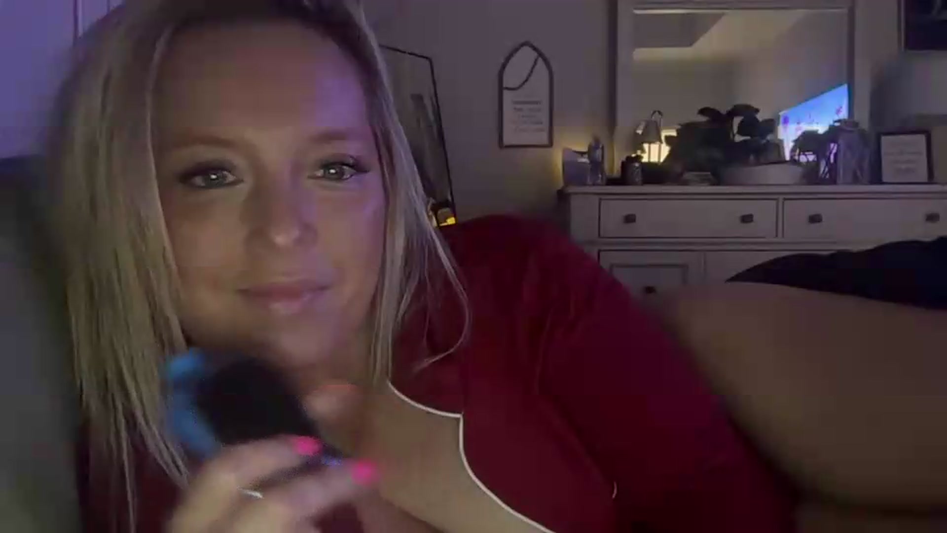 Gallery image thumbnail from JennaLynn784's myfreecams stream on, 08/02/2026, 02:12 image 6 of 20