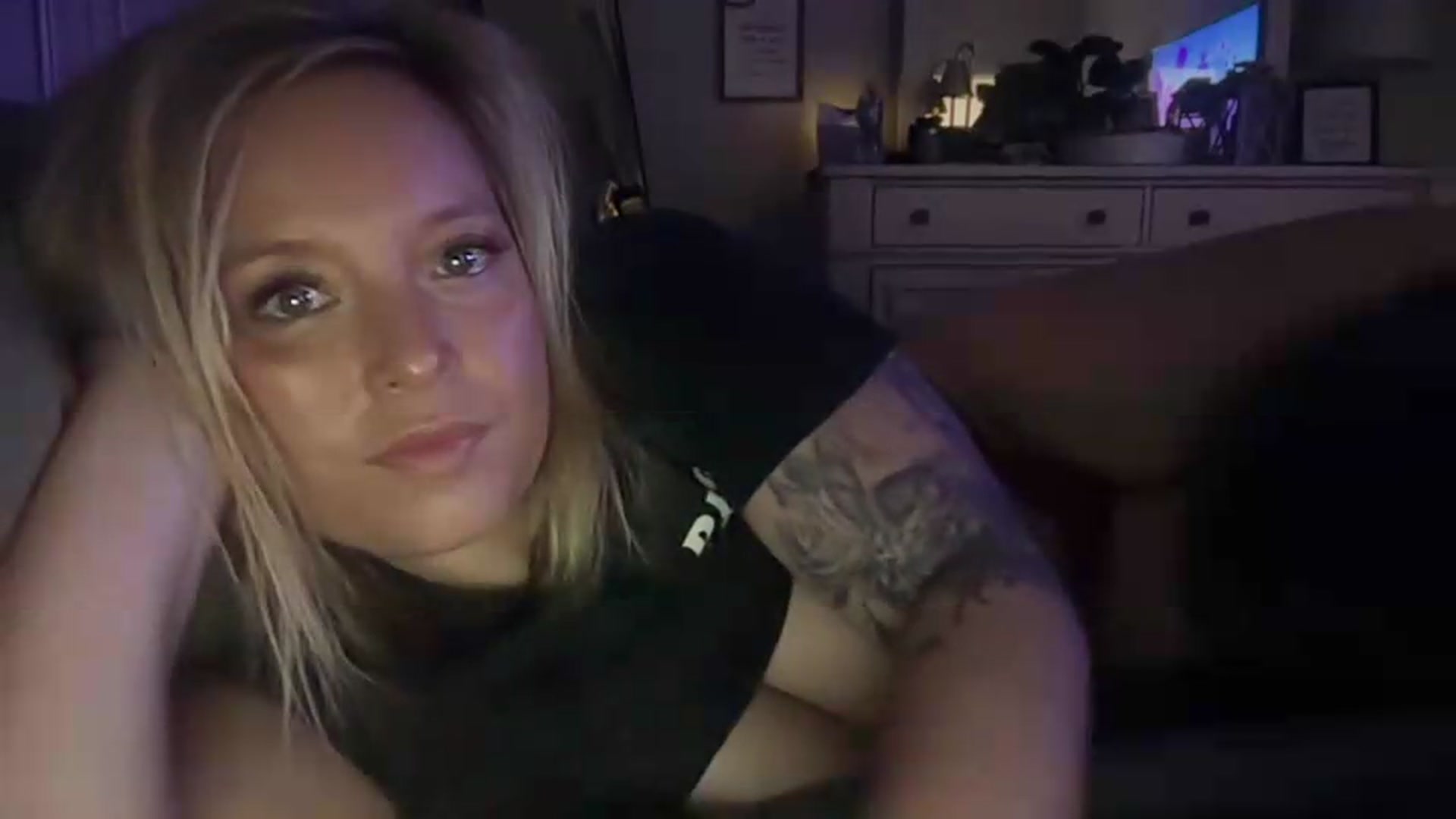Gallery image thumbnail from JennaLynn784's myfreecams stream on, 08/02/2026, 03:15 image 4 of 20