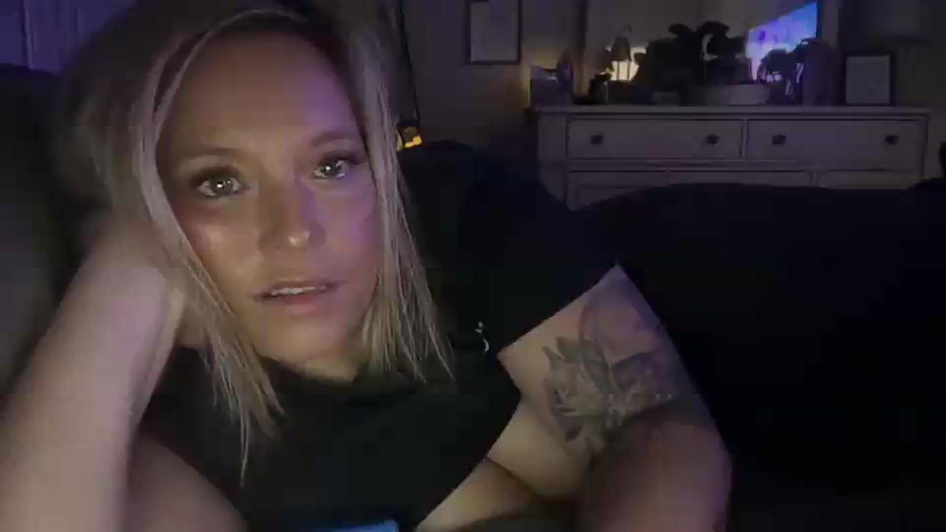 Gallery image thumbnail from JennaLynn784's myfreecams stream on, 08/02/2026, 03:15 image 1 of 20