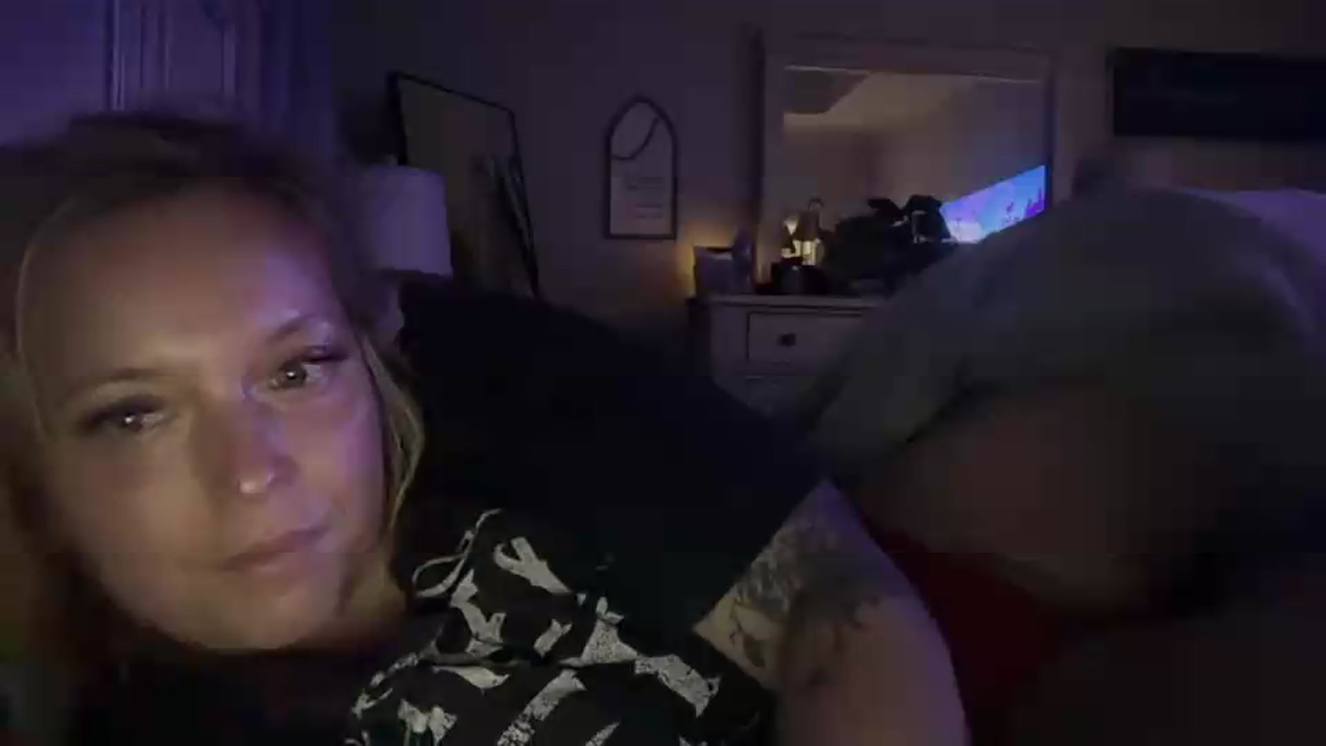 Gallery image thumbnail from JennaLynn784's myfreecams stream on, 08/05/2026, 03:08 image 4 of 20