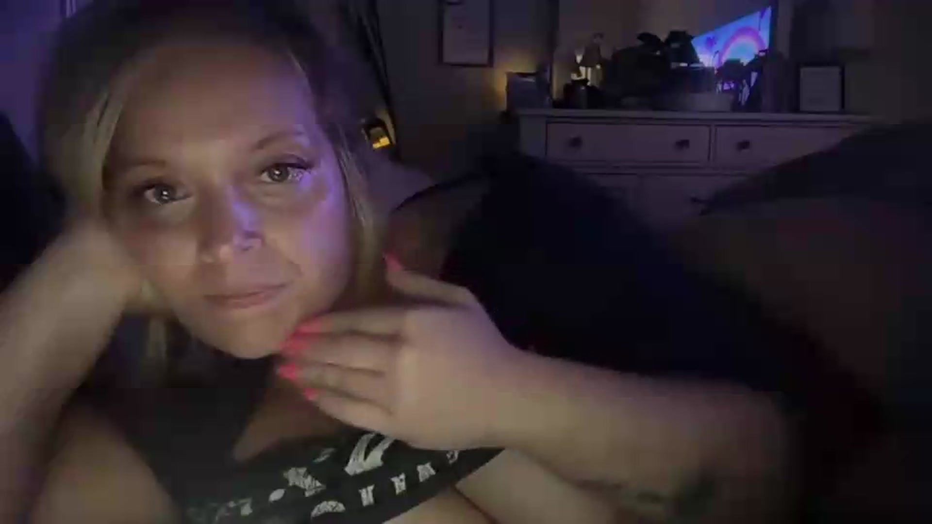Gallery image thumbnail from JennaLynn784's myfreecams stream on, 08/05/2026, 03:21 image 19 of 20