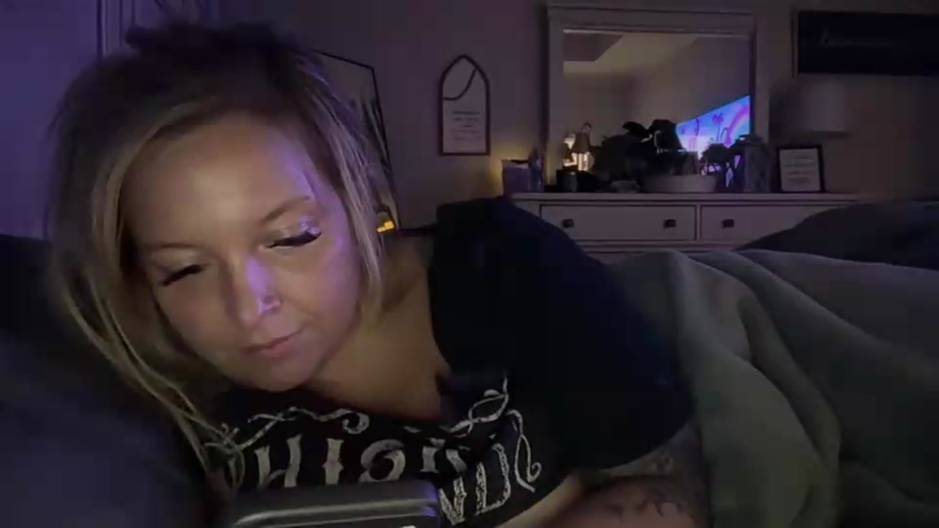Gallery image thumbnail from JennaLynn784's myfreecams stream on, 08/05/2026, 05:49 image 5 of 20