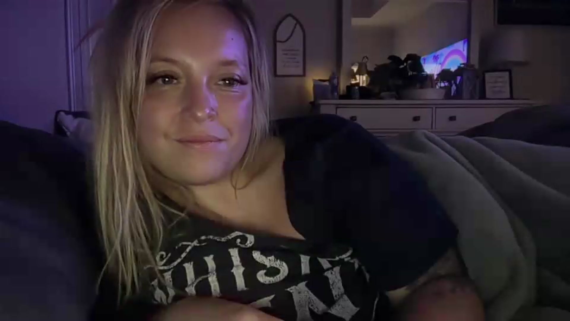 Gallery image thumbnail from JennaLynn784's myfreecams stream on, 08/05/2026, 05:49 image 11 of 20