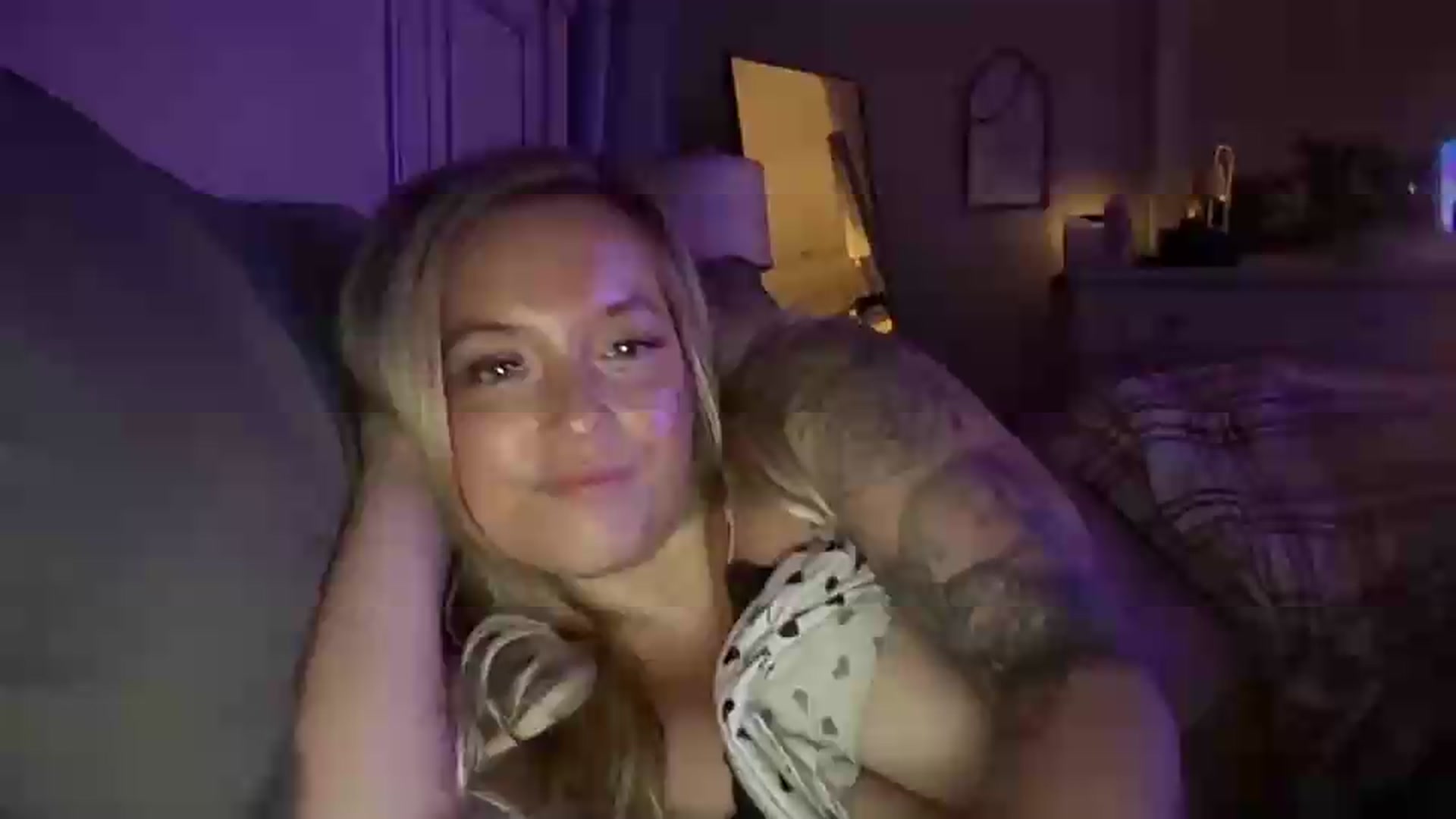 Gallery image thumbnail from JennaLynn784's myfreecams stream on, 08/06/2026, 07:02 image 6 of 20