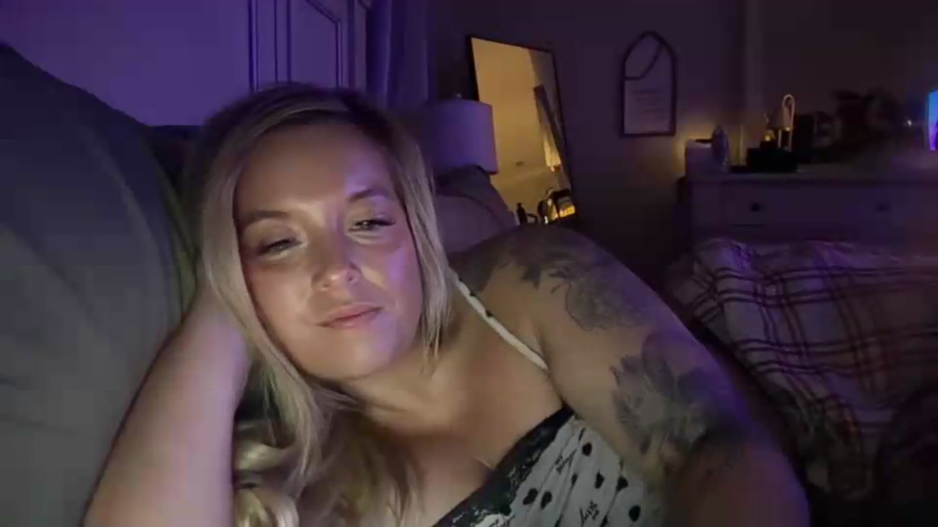 Gallery image thumbnail from JennaLynn784's myfreecams stream on, 08/06/2026, 07:02 image 20 of 20