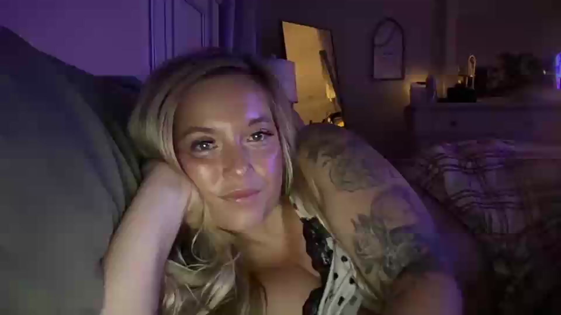 Gallery image thumbnail from JennaLynn784's myfreecams stream on, 08/06/2026, 07:02 image 7 of 20