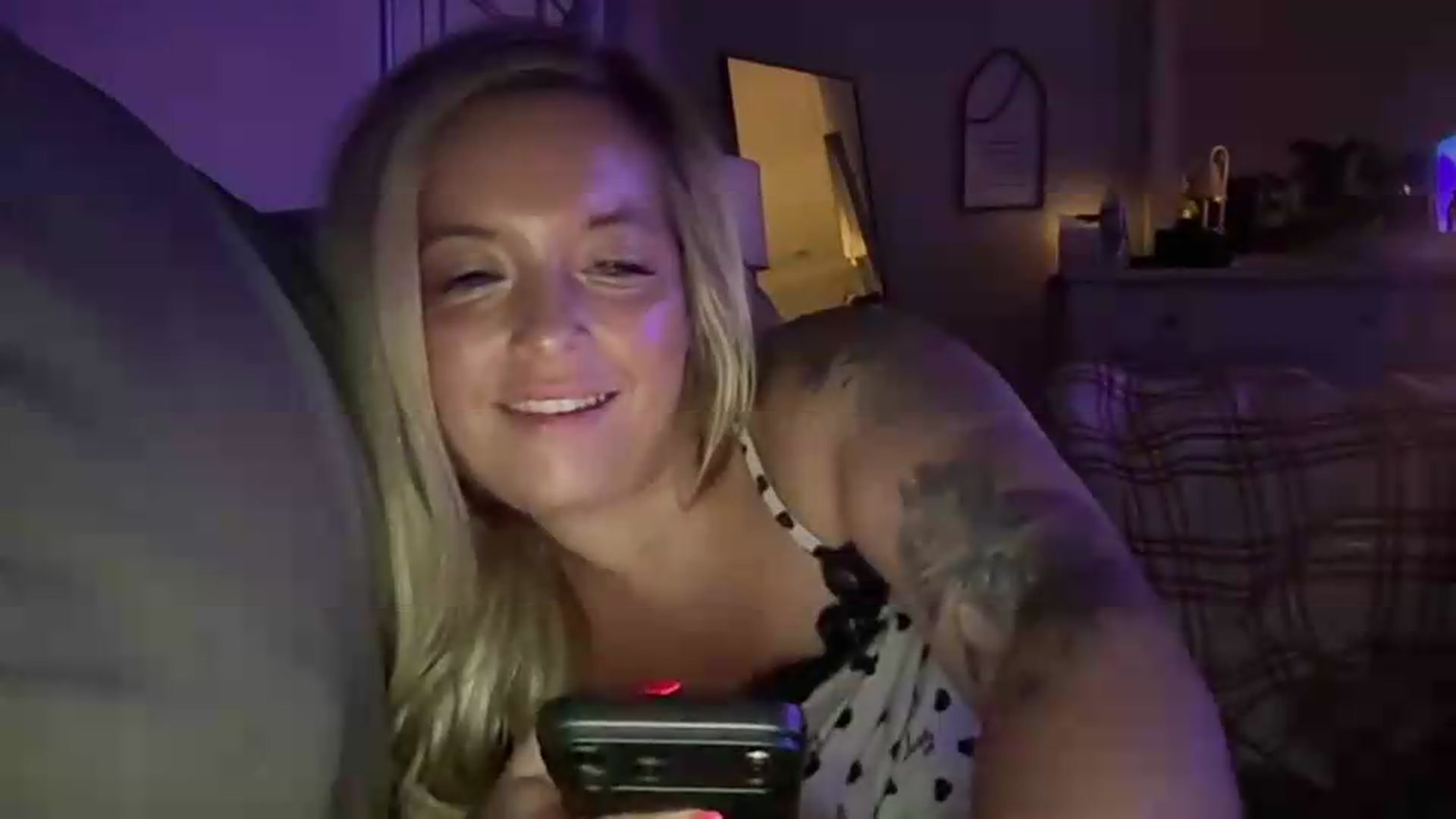 Gallery image thumbnail from JennaLynn784's myfreecams stream on, 08/06/2026, 07:02 image 13 of 20