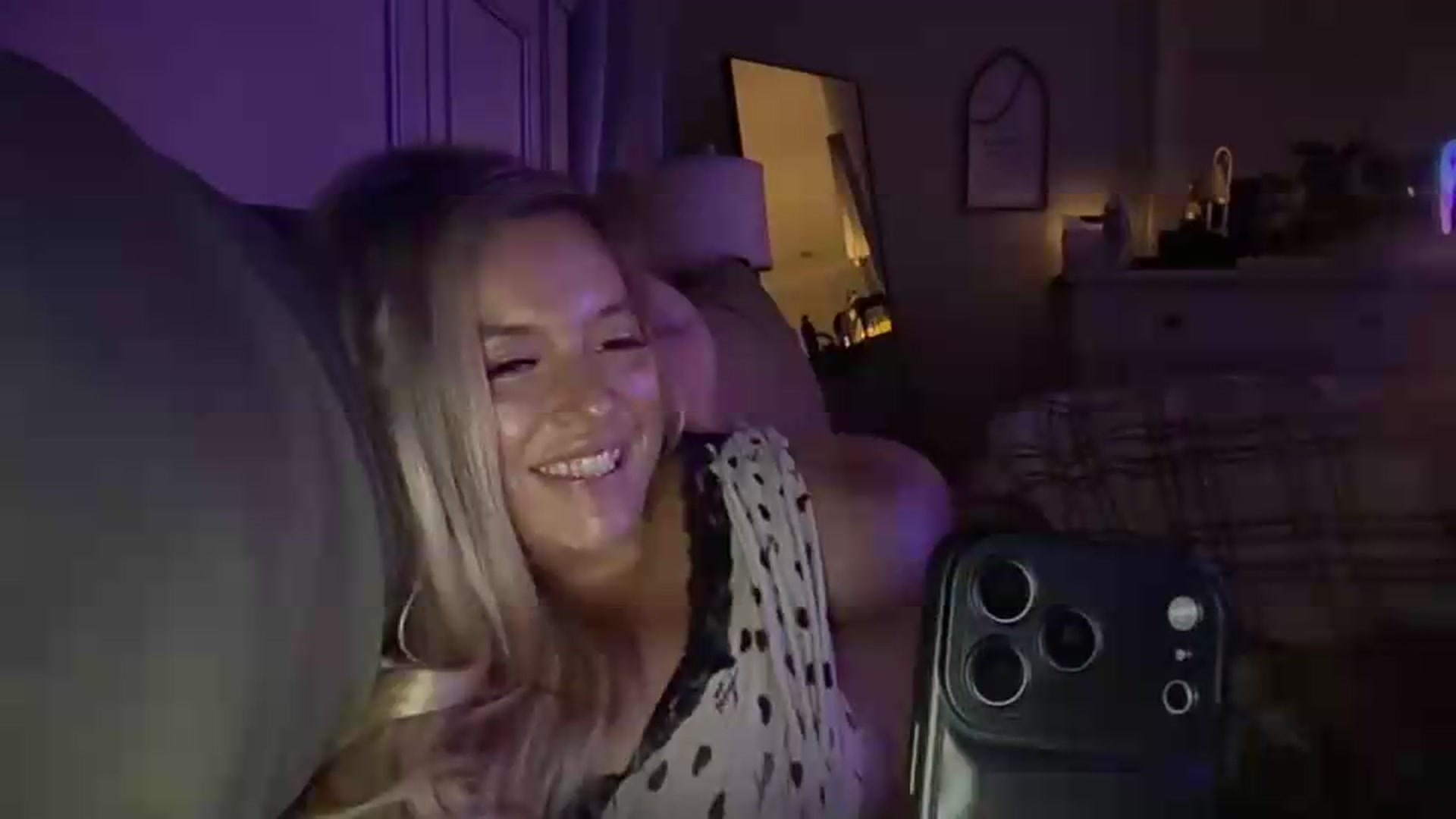 Gallery image thumbnail from JennaLynn784's myfreecams stream on, 08/06/2026, 07:02 image 10 of 20