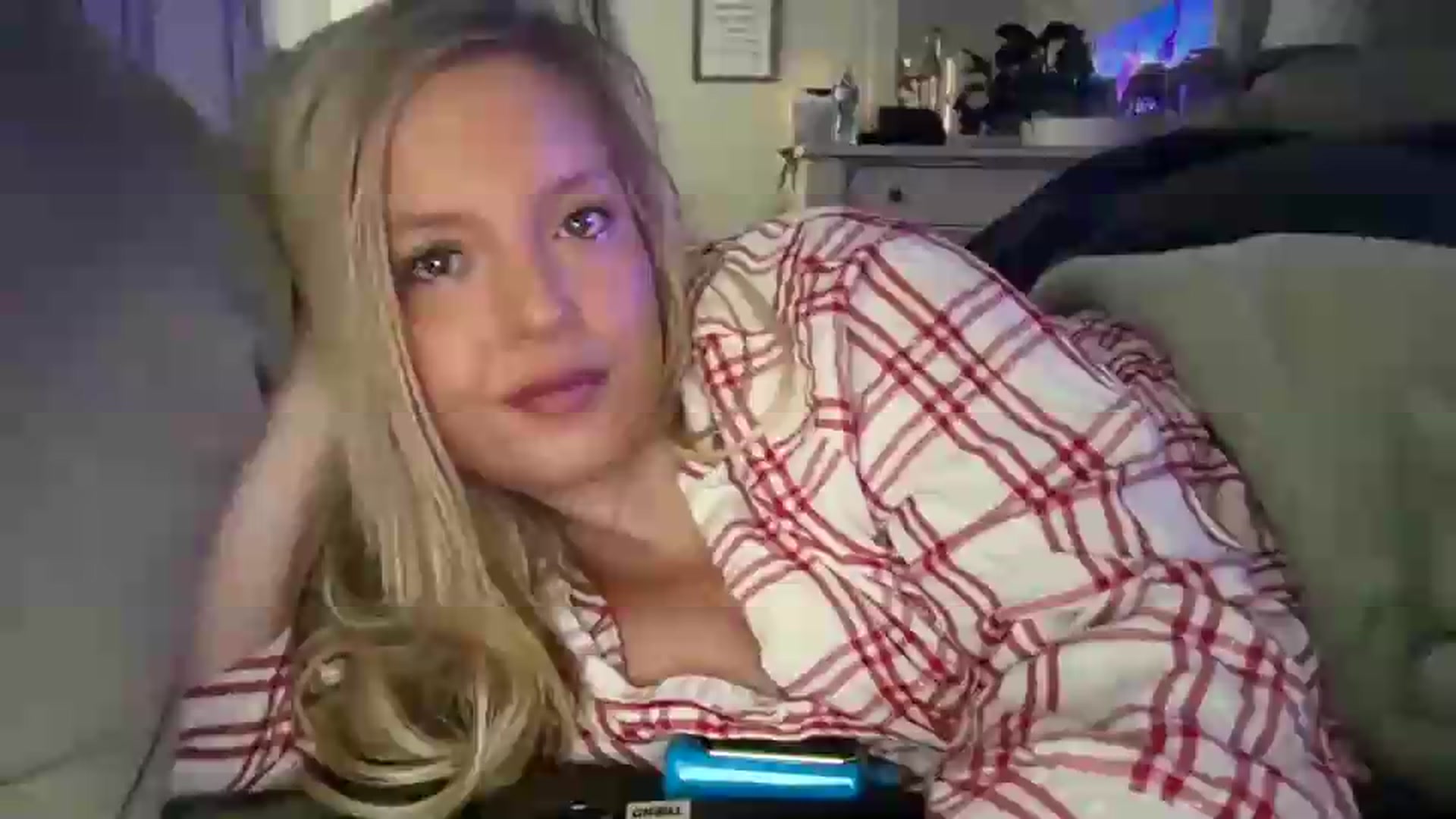 Gallery image thumbnail from JennaLynn784's myfreecams stream on, 08/06/2026, 19:45 image 3 of 20