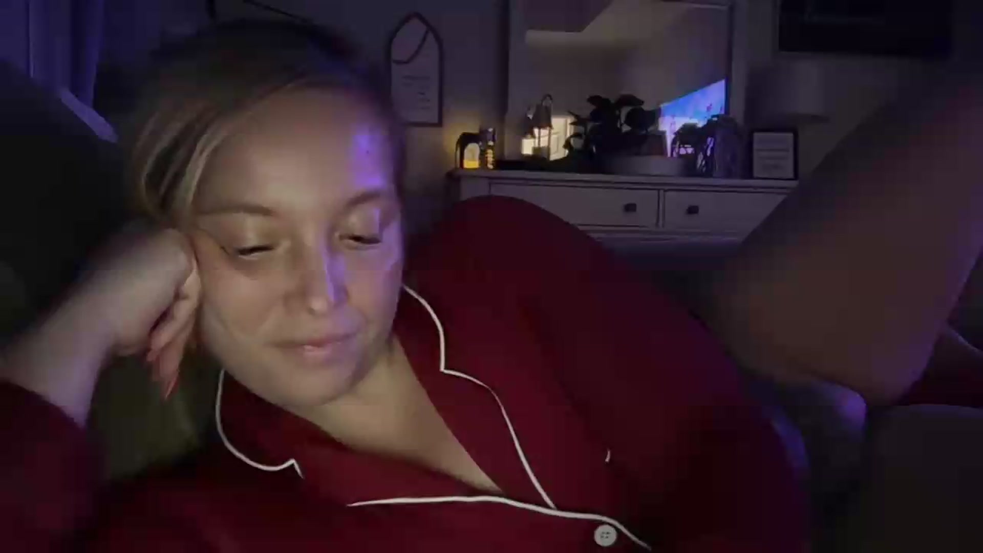 Gallery image thumbnail from JennaLynn784's myfreecams stream on, 08/08/2026, 06:45 image 3 of 20