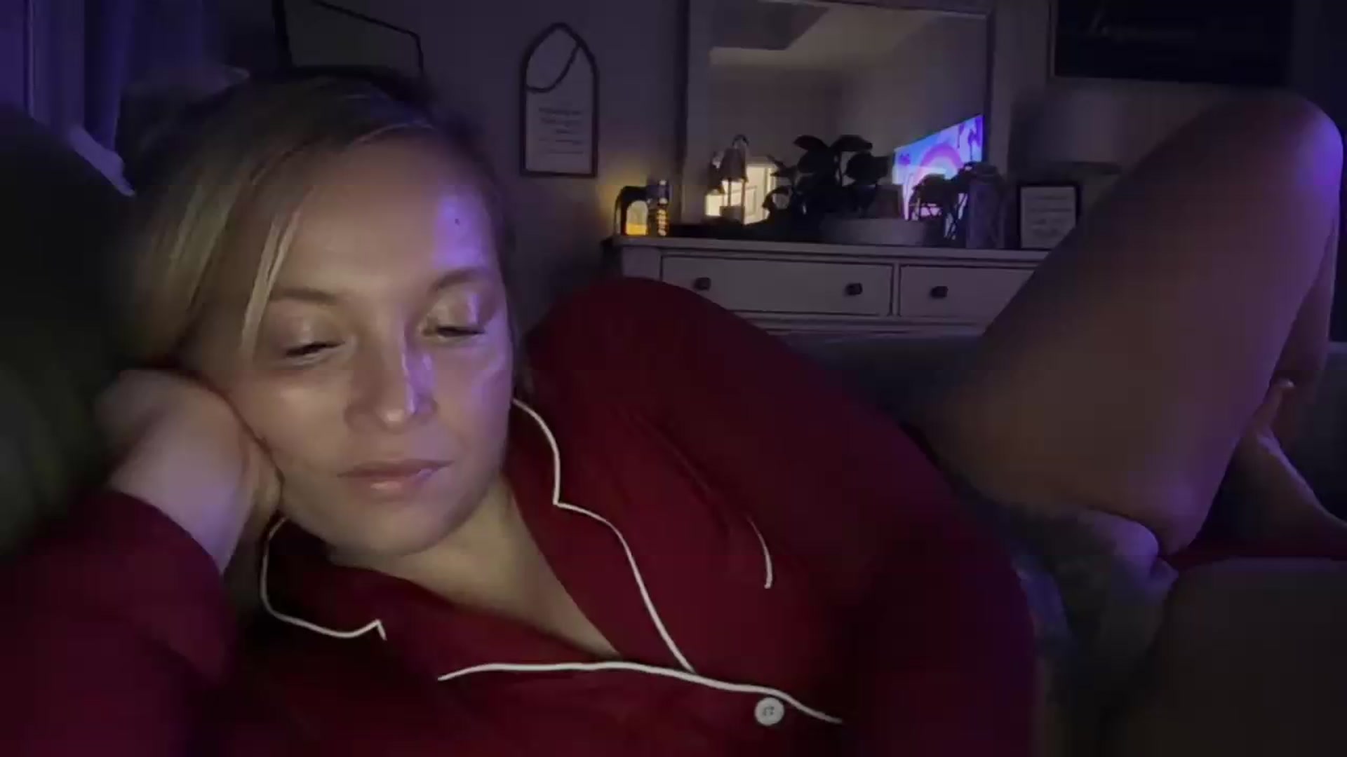 Gallery image thumbnail from JennaLynn784's myfreecams stream on, 08/08/2026, 06:45 image 1 of 20