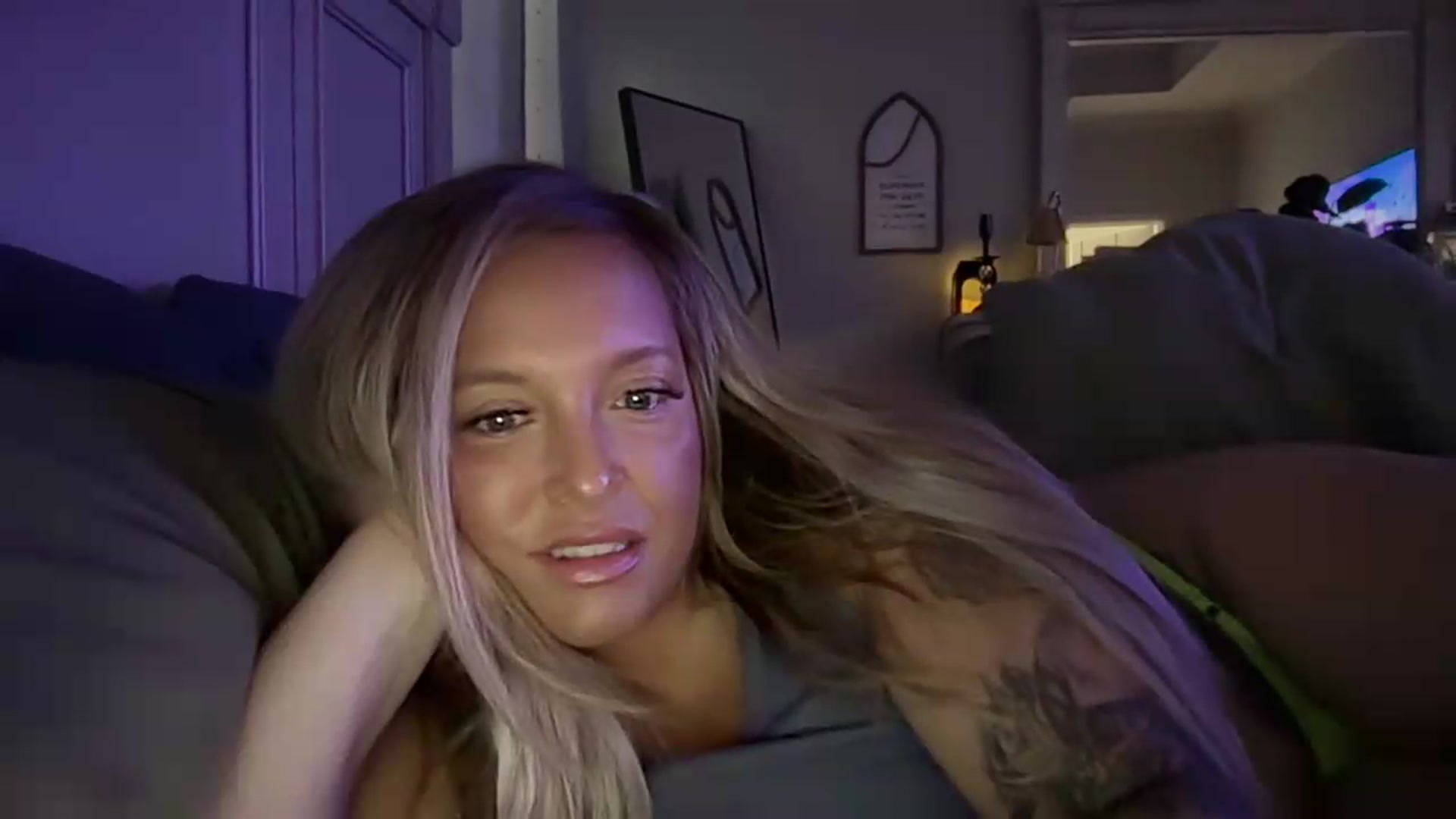 Gallery image thumbnail from JennaLynn784's myfreecams stream on, 09/13/2026, 23:09 image 13 of 20
