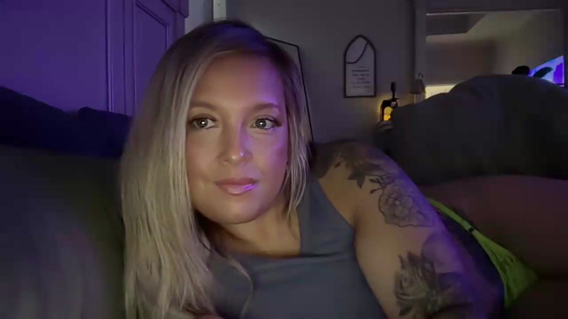 Gallery image thumbnail from JennaLynn784's myfreecams stream on, 09/13/2026, 23:09 image 4 of 20