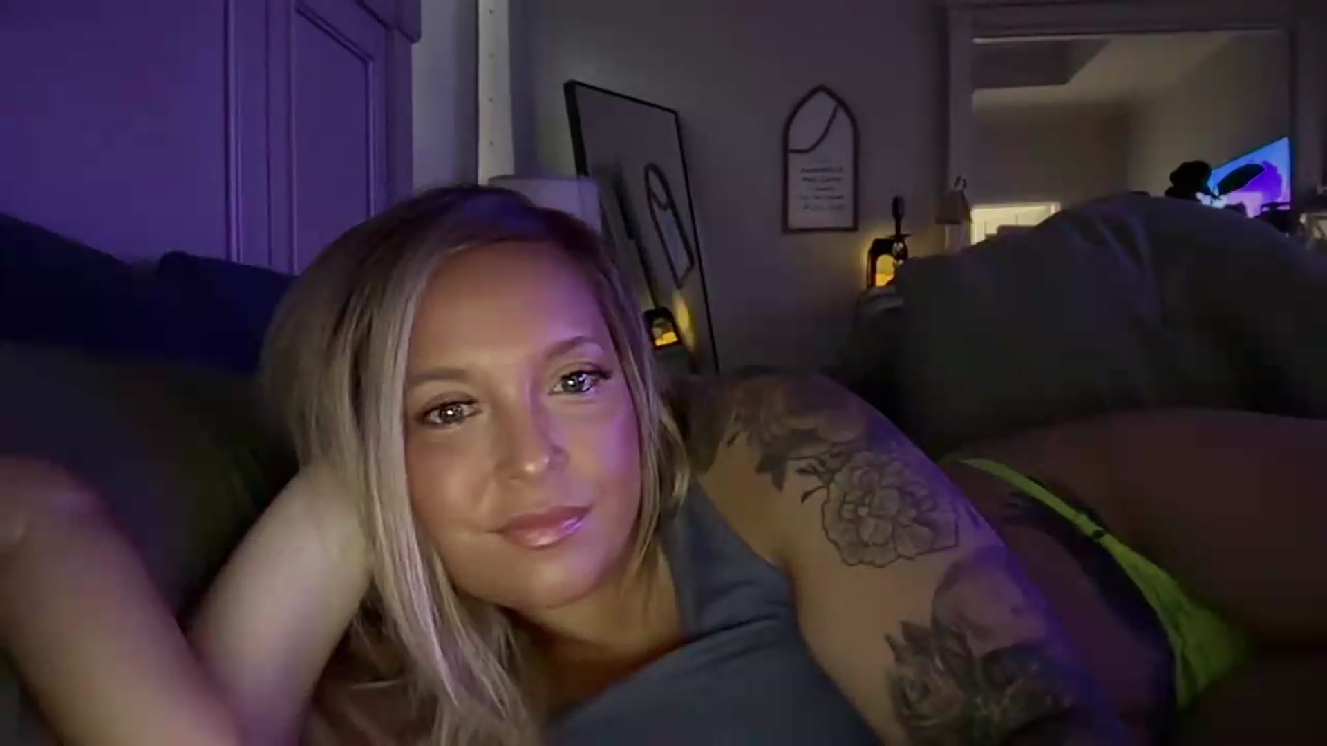 Gallery image thumbnail from JennaLynn784's myfreecams stream on, 09/13/2026, 23:09 image 7 of 20