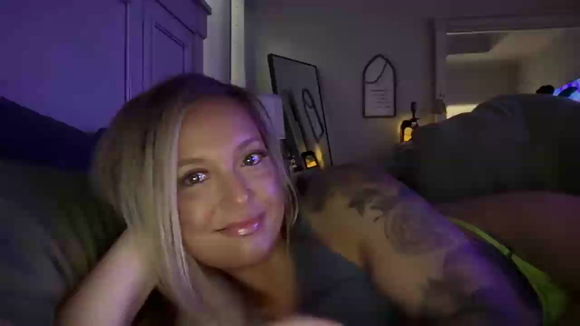 Gallery image thumbnail from JennaLynn784's myfreecams stream on, 09/13/2026, 23:09 image 1 of 20