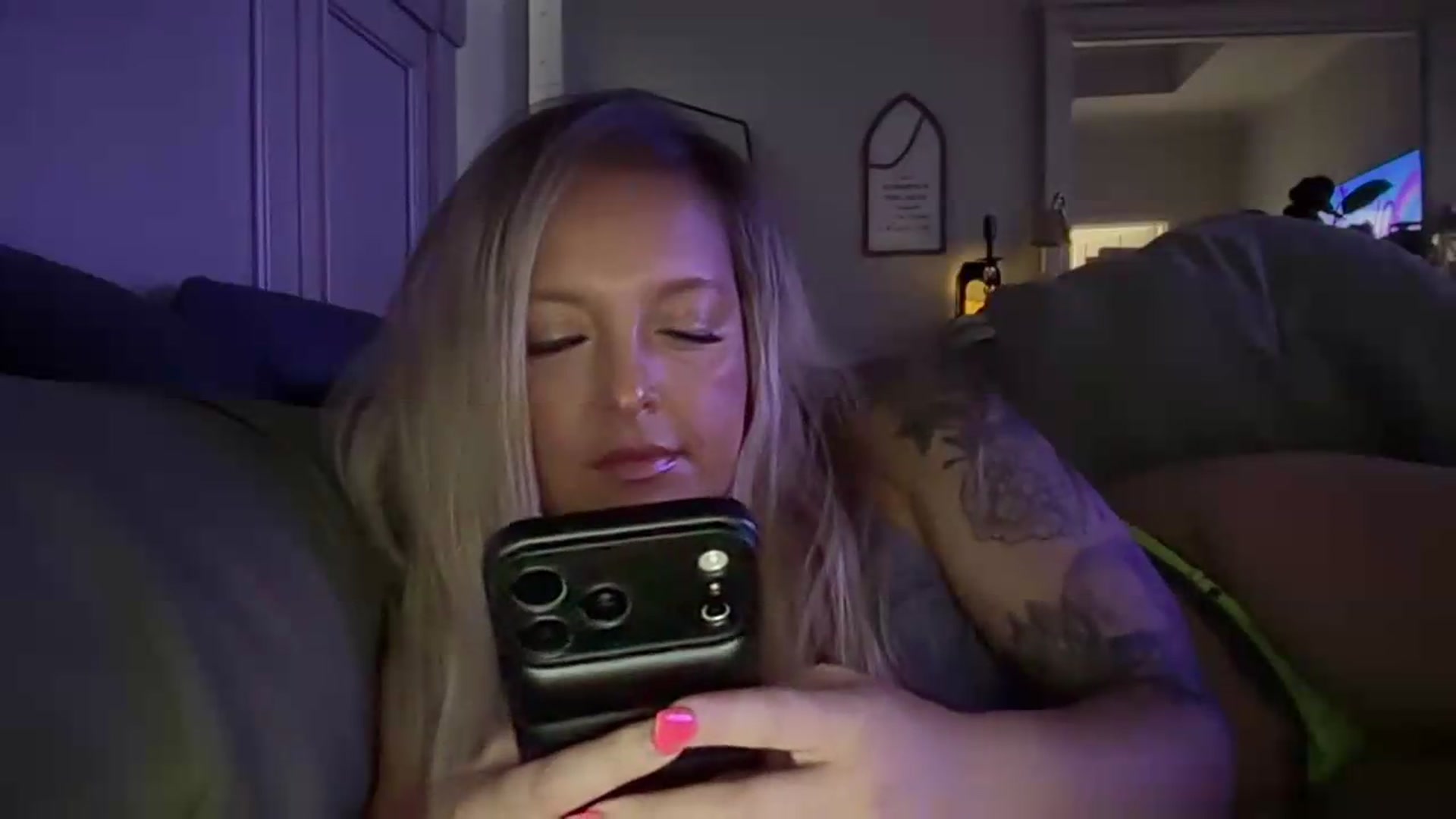 Gallery image thumbnail from JennaLynn784's myfreecams stream on, 09/13/2026, 23:09 image 15 of 20